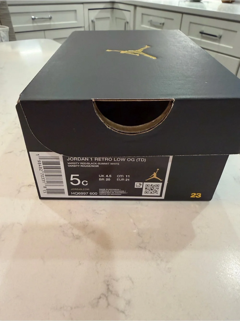 Nike Jordan 1 Low Chicago Size: 5c